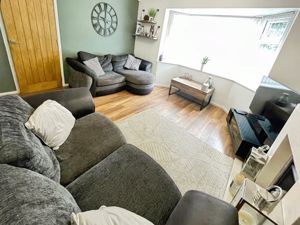 Lounge- click for photo gallery